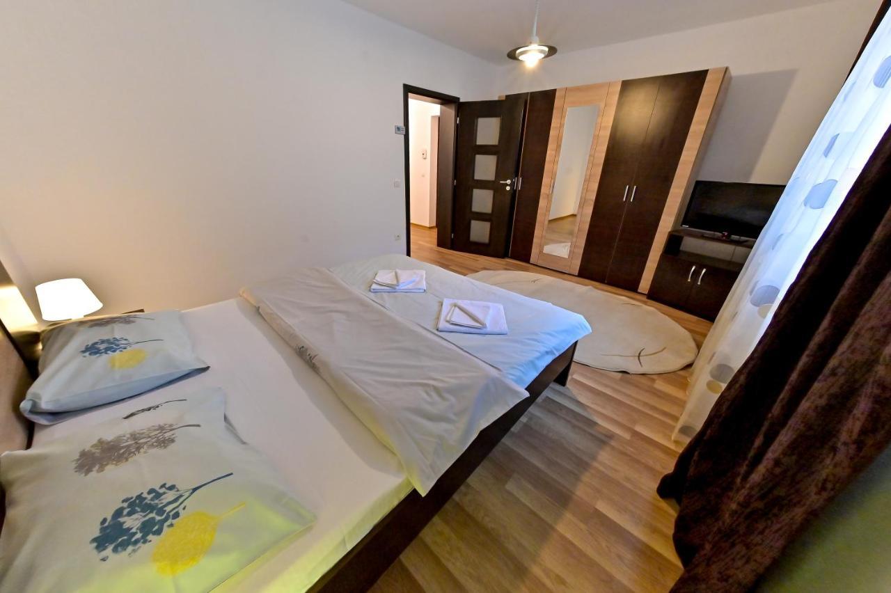 Terezianum Apartments, Free Parking シビウ エクステリア 写真